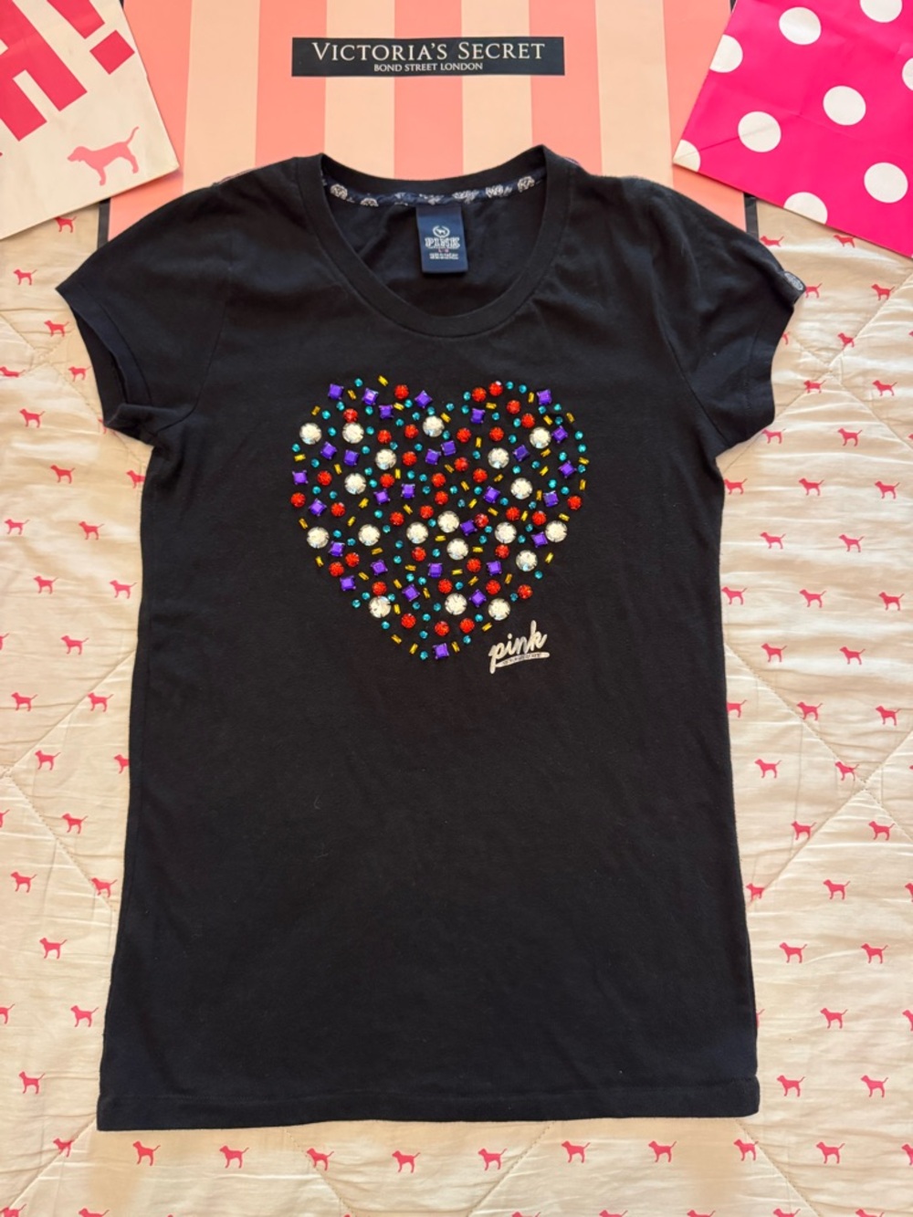 VS PINK VINTAGE Y2K SHORT SLEEVE TEE SHIRT BLACK BLING RHINESTONE HEART NWOT HTF